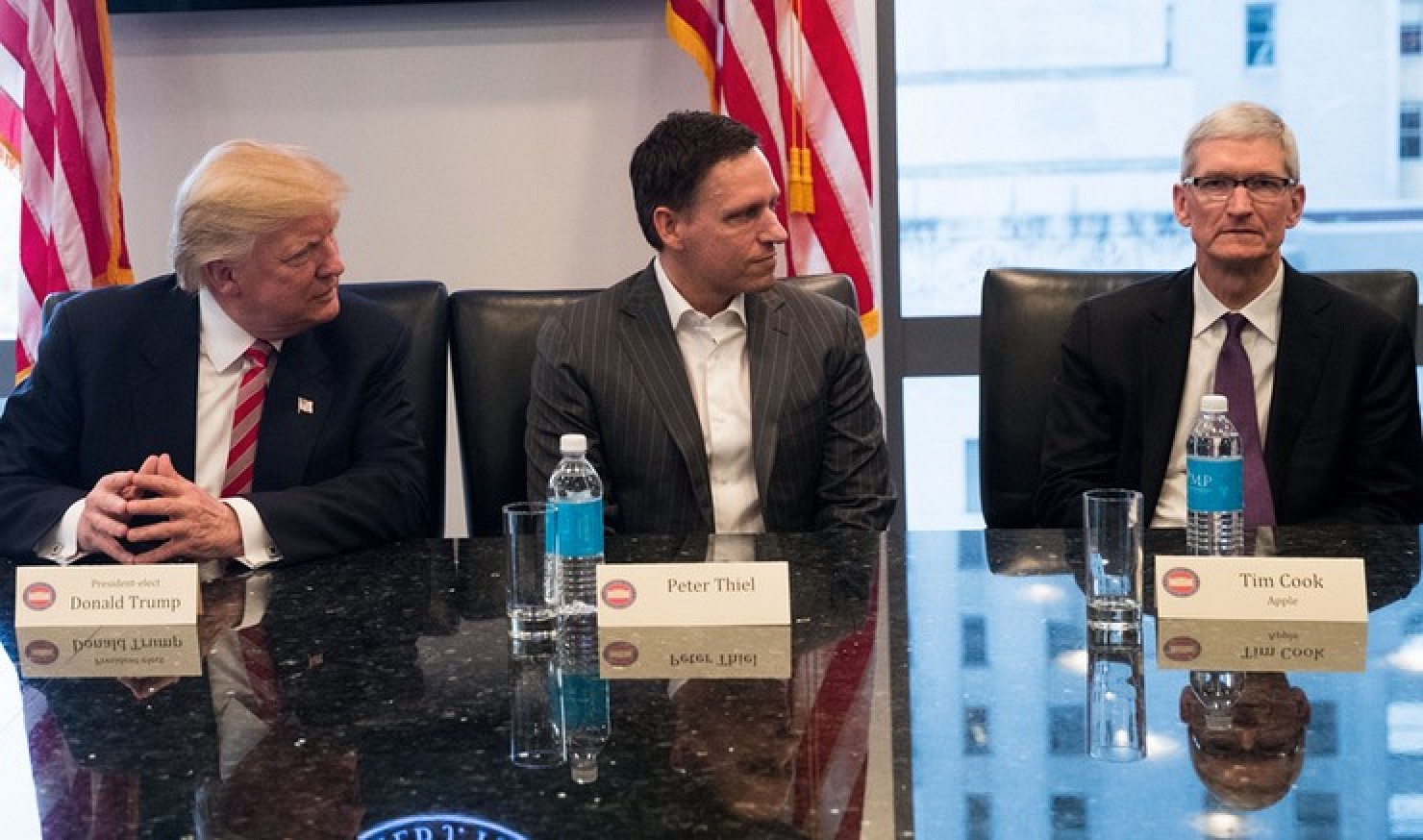 Apple тратит рекордные суммы на лоббирование в администрации Трампа